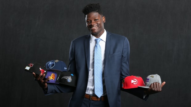 mo_bamba_marquee_.jpg